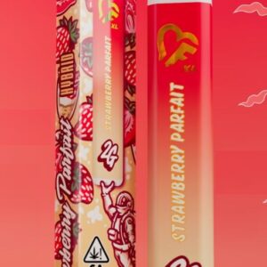 Strawberry Parfait | By favorites Official